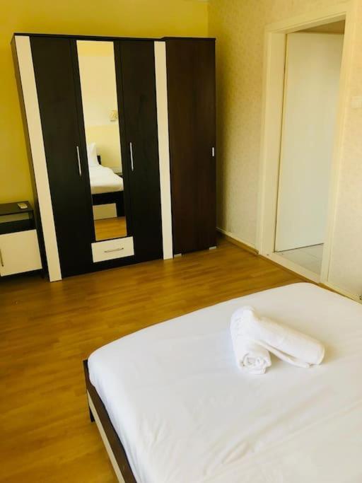 Joy City Lucaciu 16 Apartment *